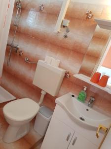 Koupelna v ubytování Rooms Neda + 37 fotografií