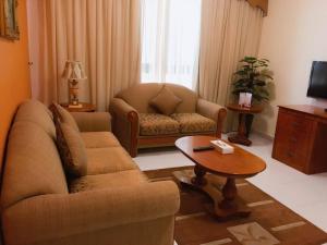 Posezení v ubytování Al Maha Regency Hotel Suites - Managed by Aoudi Consultants