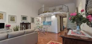 Posezení v ubytování luxury Apartment Carmen n 2 Centro Storico di Taormina