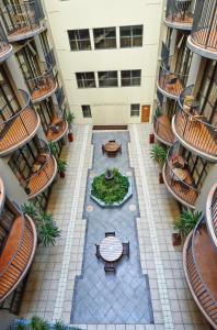 an overhead view of a courtyard in a building at Quest Atrium Serviced Apartments in Wellington