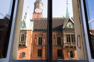 Fotografia z galérie ubytovania Rynek 20/21 -Cosy New Apartment on The Market Square - 4 Bedrooms - 8 People vo Vroclavi