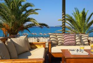 Gallery image of Kamari Beach Hotel in Potos