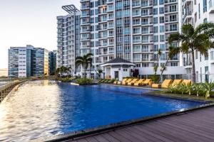 Piscina di C Suites at Mactan Newtown o nelle vicinanze