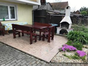 Zahrada ubytování Apartmány Ingrid