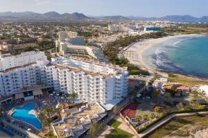 Afbeelding uit fotogalerij van Hotel Palia Sa Coma Playa in Sa Coma