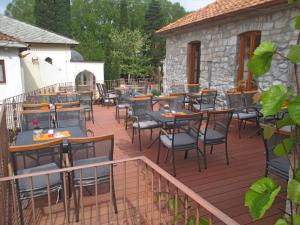 Restaurace v ubytování RAS Trebinje Stari grad + 11 fotografií