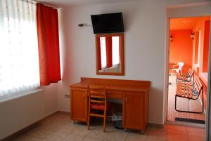 A kitchen or kitchenette at Rider Beach