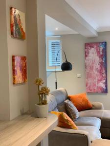 Galeriebild der Unterkunft The Barn House in Cranleigh + 11 Fotos