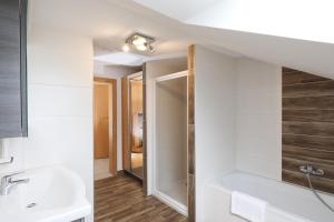 Fotografie z fotogalerie ubytování Hotel Garni Dorferwirt am Irrsee v destinaci Tiefgraben