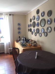 Zdjęcie z galerii obiektu VILLA LE ROSE w mieście Cavour