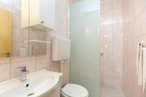 Koupelna v ubytování Apartments Vesna