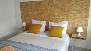 Postel nebo postele na pokoji v ubytování Sun House - Baleal
