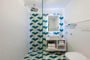 
A bathroom at Sorrento Flats

