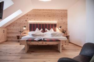 Posteľ alebo postele v izbe v ubytovaní Penthouse Chalet Pichlerhof