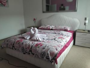 Llit o llits en una habitació de Apartment No. 5