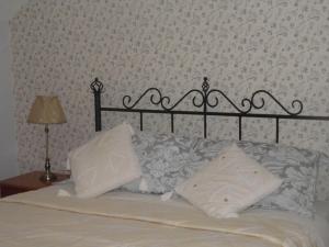 Ένα ή περισσότερα κρεβάτια σε δωμάτιο στο Bay View B&B Glandore