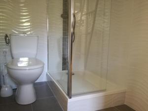 Ett badrum på Le mazet en été - studio en garrigue nimoise