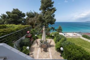 Φυσικό τοπίο κοντά σε αυτή η παραθεριστική κατοικία