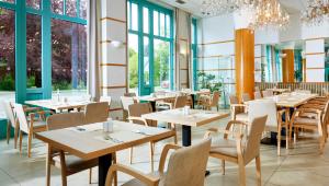 Restaurace v ubytování OREA Spa Hotel Cristal