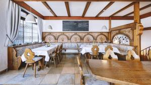 Χώρος καθιστικού στο Hotel Restaurant Austüble