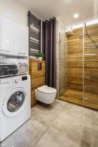 Koupelna v ubytování Apartament Gardenia No.1 + 37 fotografií