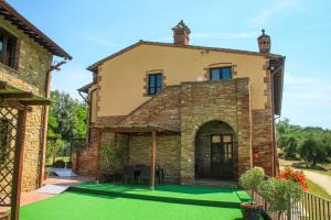 Hoone, kus the country house asub