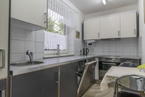 Køkken eller tekøkken på Private Apartment