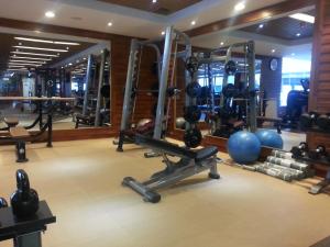 Het fitnesscentrum en/of fitnessfaciliteiten van Grand Eliana Hotel Conference & Spa
