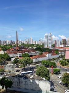 Cảnh Recife hoặc tầm nhìn thành phố từ chỗ nghỉ nhà dân
