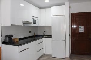 Kuchnia lub aneks kuchenny w obiekcie Apartamento Ronda 4 - Los Boliches