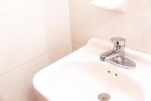 Koupelna v ubytování Casablanca Hotel Tula + 17 fotografií