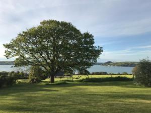 Un paisaje natural cerca of the bed and breakfast