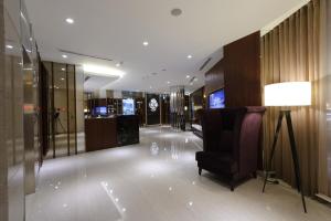 TV a/nebo společenská místnost v ubytování K Hotel Taipei Dunnan
