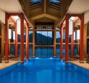 Bazén v ubytování Banyan Tree Hotel Huangshan-The Ancient Charm of Huizhou, a Paradise nebo v jeho okolí