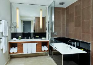 ห้องน้ำของ InterContinental Doha The City by IHG