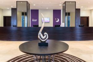 Lobbyn eller receptionsområdet på Premier Inn Doha Education City