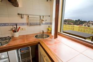 Kuchnia lub aneks kuchenny w obiekcie Vivienda Casa Luisa