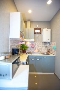 Gallery image of Lebu Apartment TBS in Tbilisi City