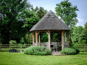 Zahrada ubytování Lakeview Holiday Cottages + 11 fotografií