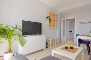 Afbeelding uit fotogalerij van Apartamento Sea Views Rota in Rota +23 foto's