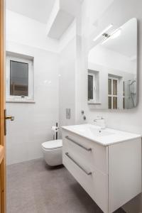 Ein Badezimmer in der Unterkunft Apartments Gea