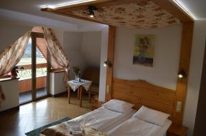 Postel nebo postele na pokoji v ubytování Montenero Resort&Spa