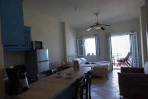 Fotografie z fotogalerie ubytování Sea Urchin Apartments 1st floor v destinaci Agia Pelagia Kythira + 22 fotografií
