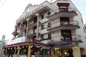 O edifício em que o hotel se localiza