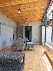 Billede fra billedgalleriet på Varkiza's Cottages i Varkiza