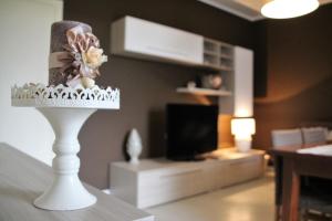 A television and/or entertainment centre at B&B Relais Aeclanum