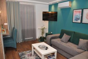 Zona d'estar a Lux apartman Čačak