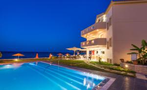 Bazén v ubytování Al Mare Hotel nebo v jeho okolí