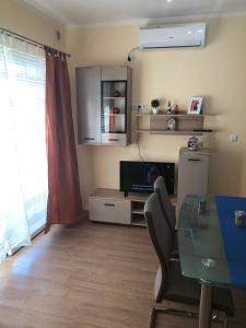 Kuchyň nebo kuchyňský kout v ubytování Apartmani BAU BAB
