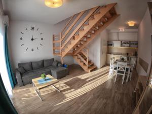 Η κουζίνα ή μικρή κουζίνα στο Domki Bałtycka 14a